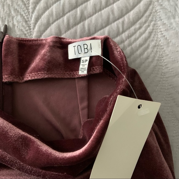 TOBI SKORT - Picture 4 of 5